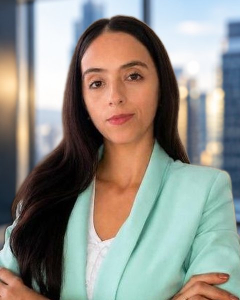 Lorena Vargas, abogada